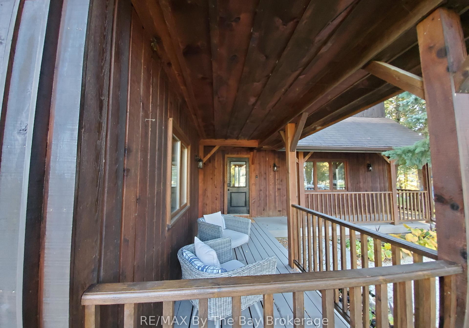 22-woodcrest-avenue-collingwood-ontario-s13090908