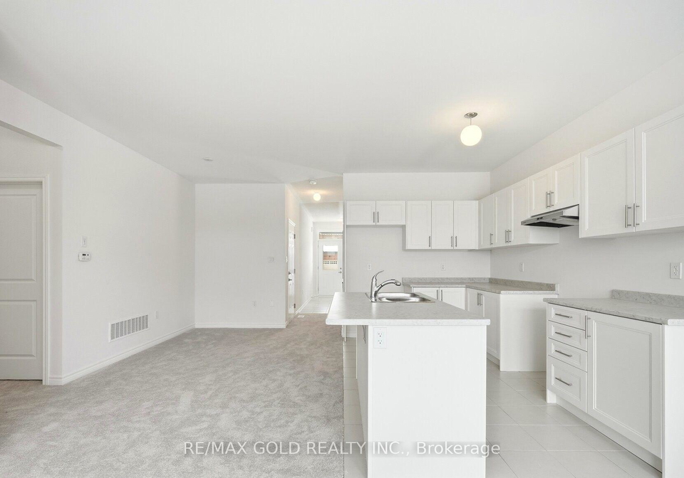 251-wilcox-drive-clearview-ontario-s13091206