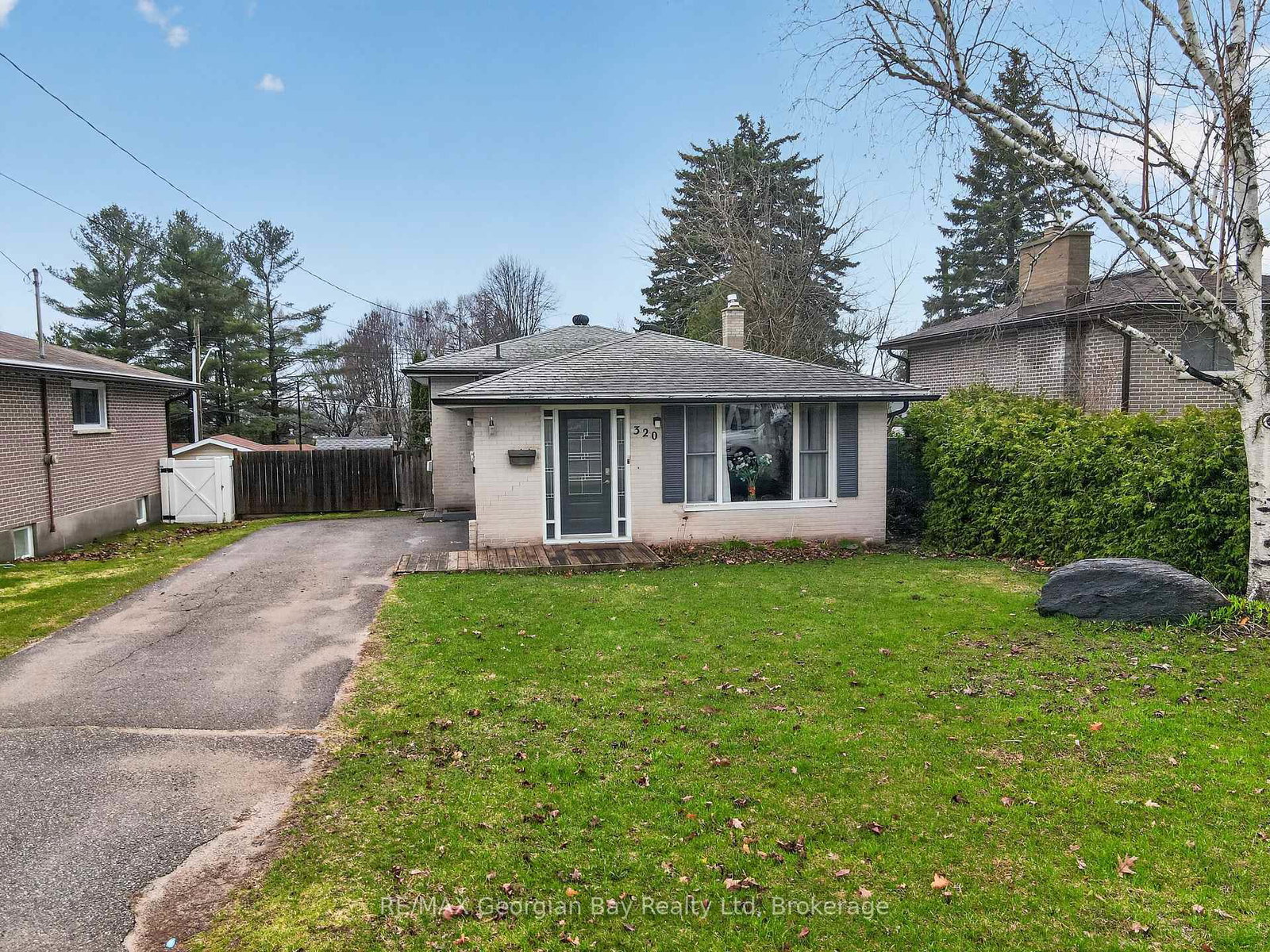 320-scott-street-midland-ontario-s13094568
