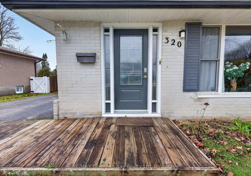 320-scott-street-midland-ontario-s13094568
