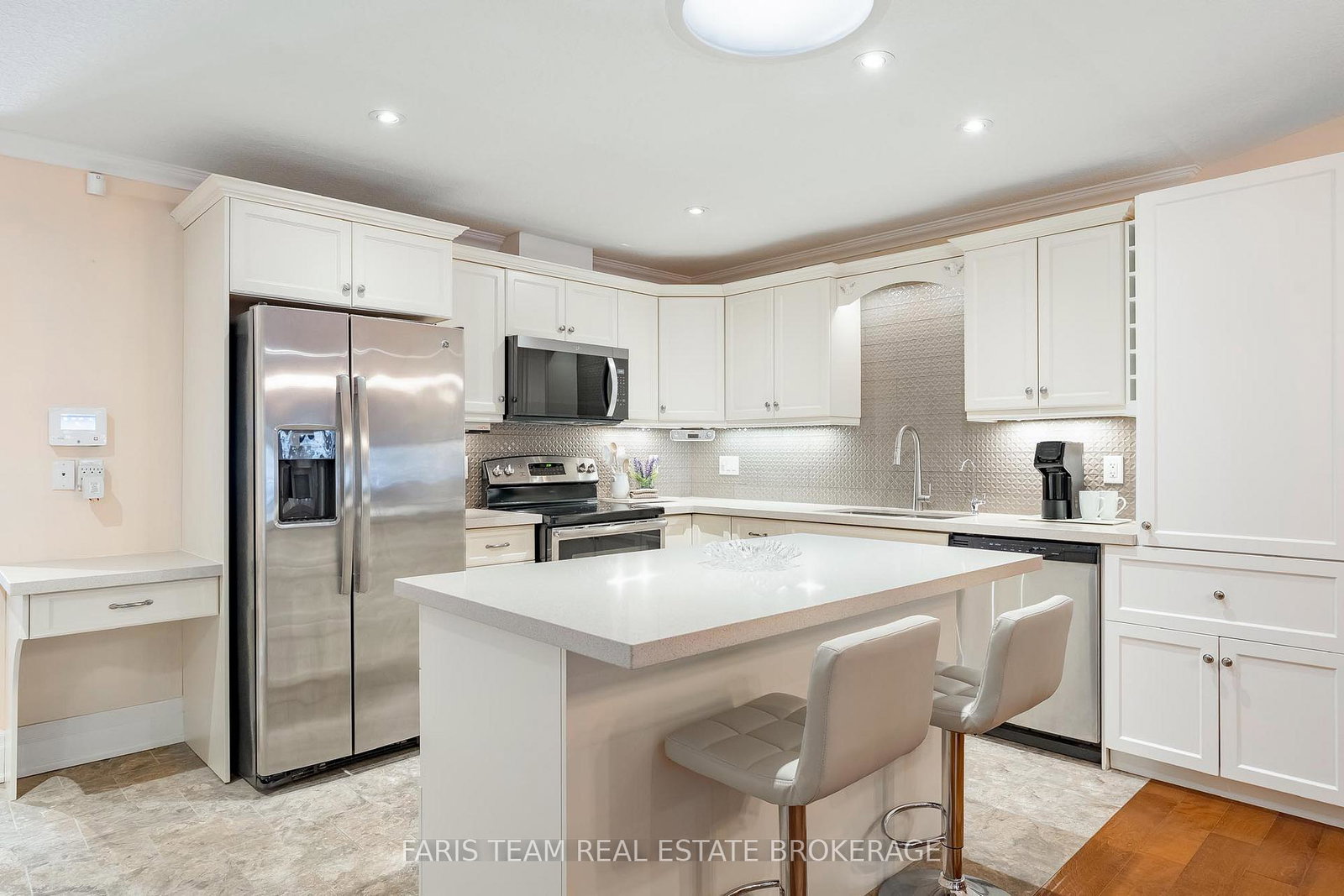 189-greenway-drive-wasaga-beach-ontario-s13095494