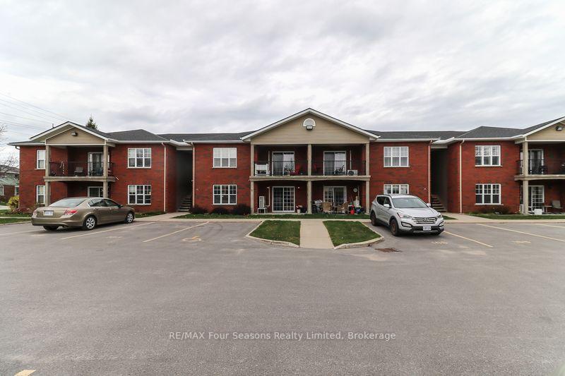 435-walnut-street-collingwood-ontario-s13096020