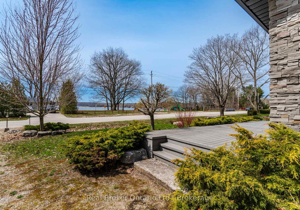 280-peek-a-boo-trail-tiny-ontario-s13099676