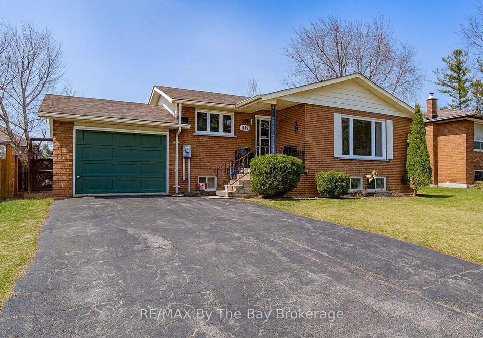 229-datas-drive-e-clearview-ontario-s13101416