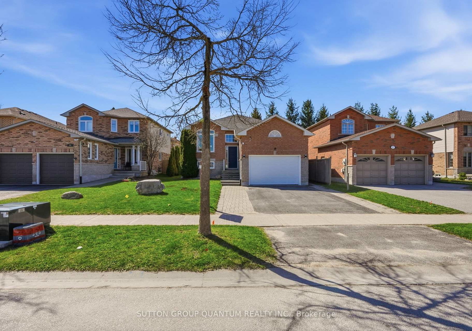 19-leslie-avenue-barrie-ontario-s13102550