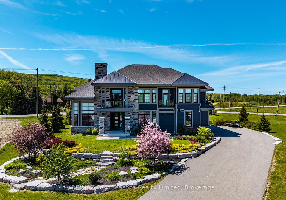 9-windrose-valley-boulevard-clearview-ontario-s13102874
