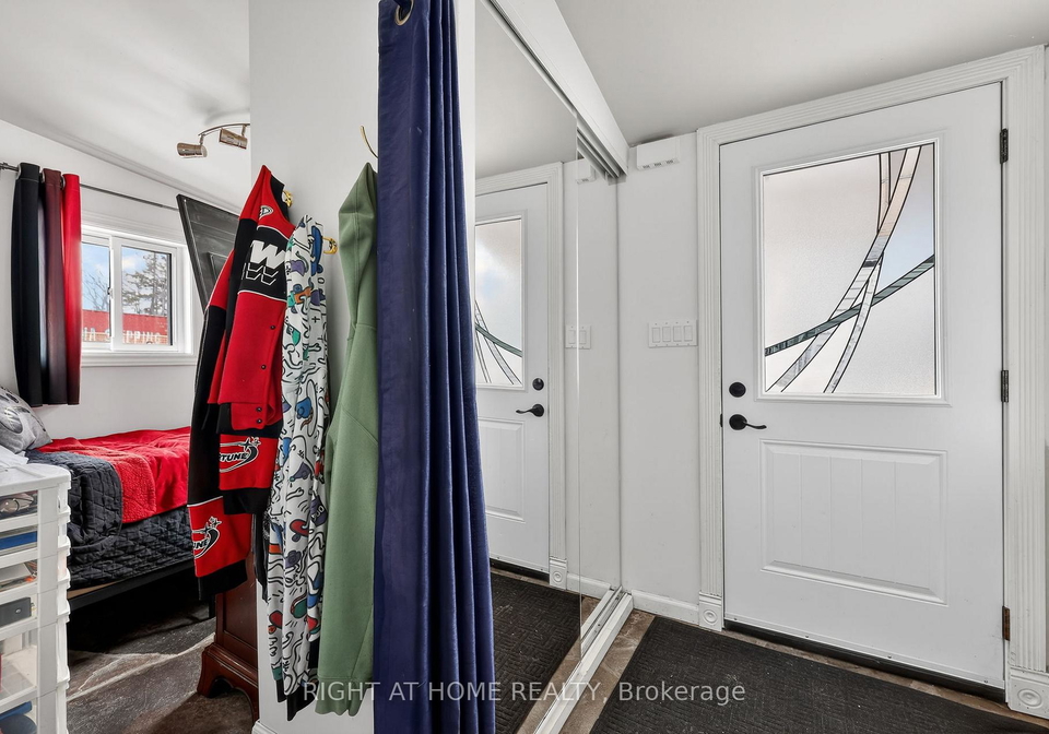 17-grove-street-w-barrie-ontario-s13104080