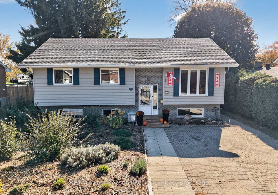 7-batteaux-road-clearview-ontario-s13104106