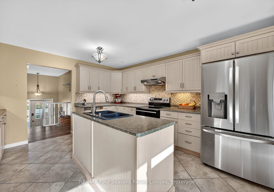 7-batteaux-road-clearview-ontario-s13104106