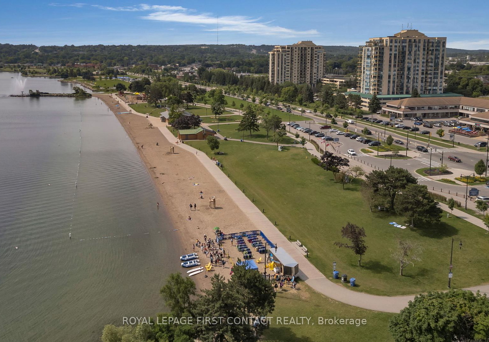 6-toronto-street-barrie-ontario-s13104512