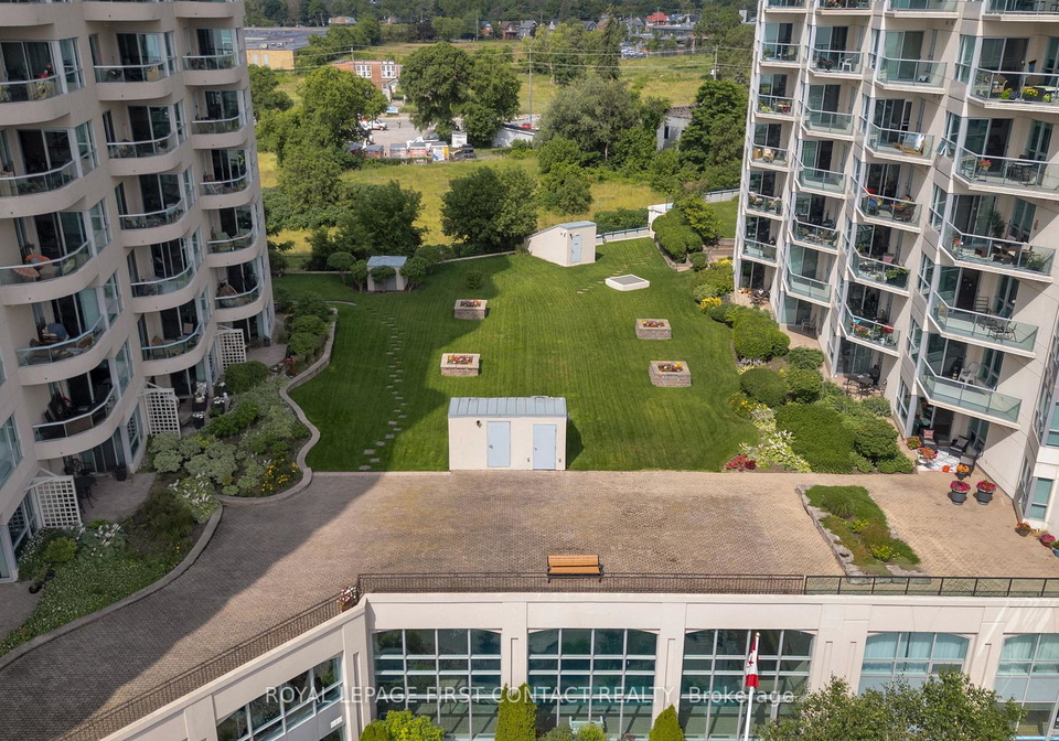 6-toronto-street-barrie-ontario-s13104512