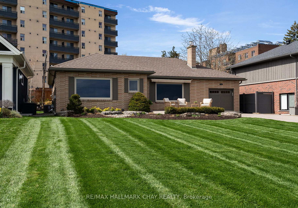 68-kempenfelt-drive-barrie-ontario-s13105876