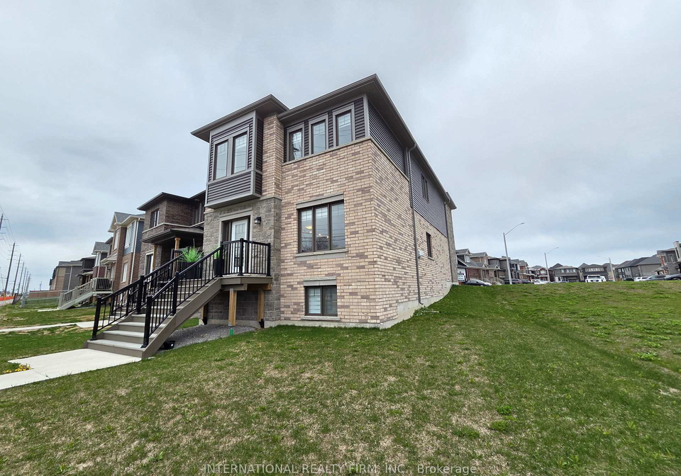 23-harvest-crescent-barrie-ontario-s13106006