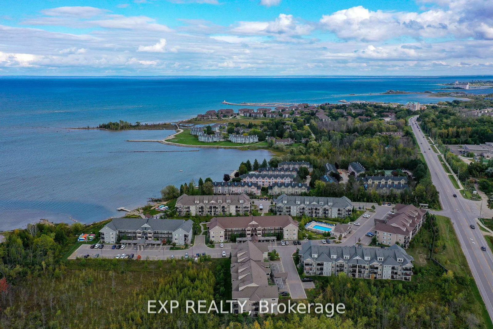 5-anchorage-crescent-collingwood-ontario-s13106036