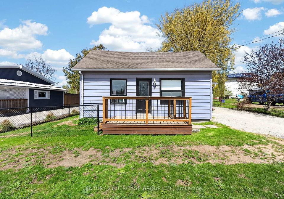 153-veterans-lane-tay-ontario-s13106876
