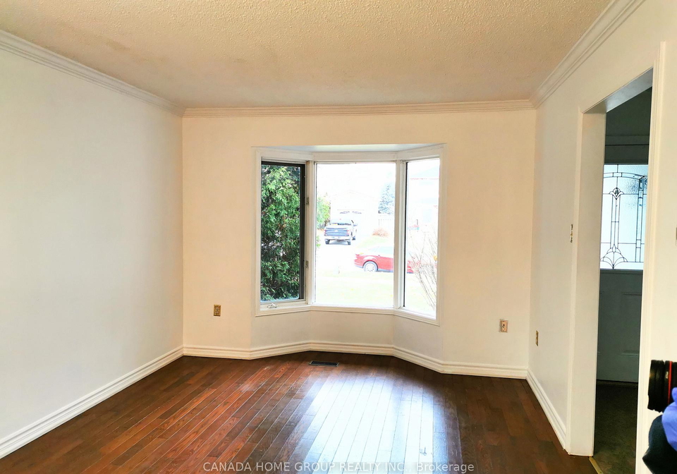 48-pae-drive-barrie-ontario-s13108324