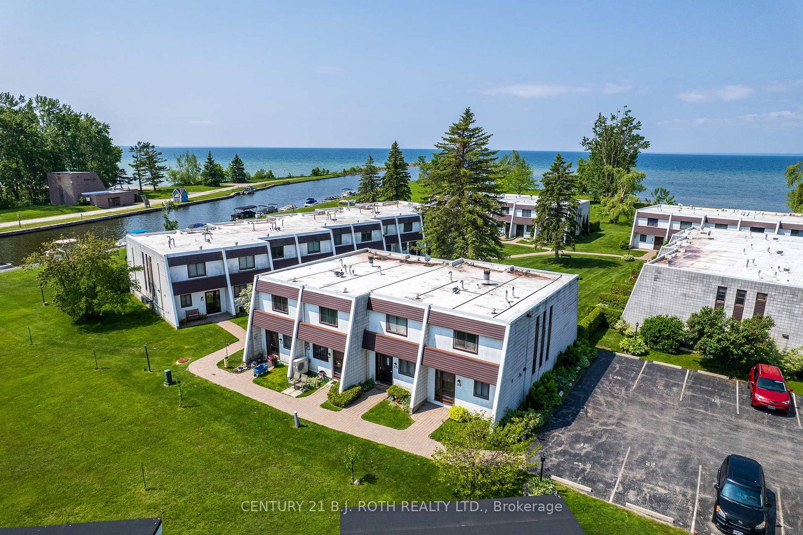 1-paradise-boulevard-ramara-ontario-s13109300