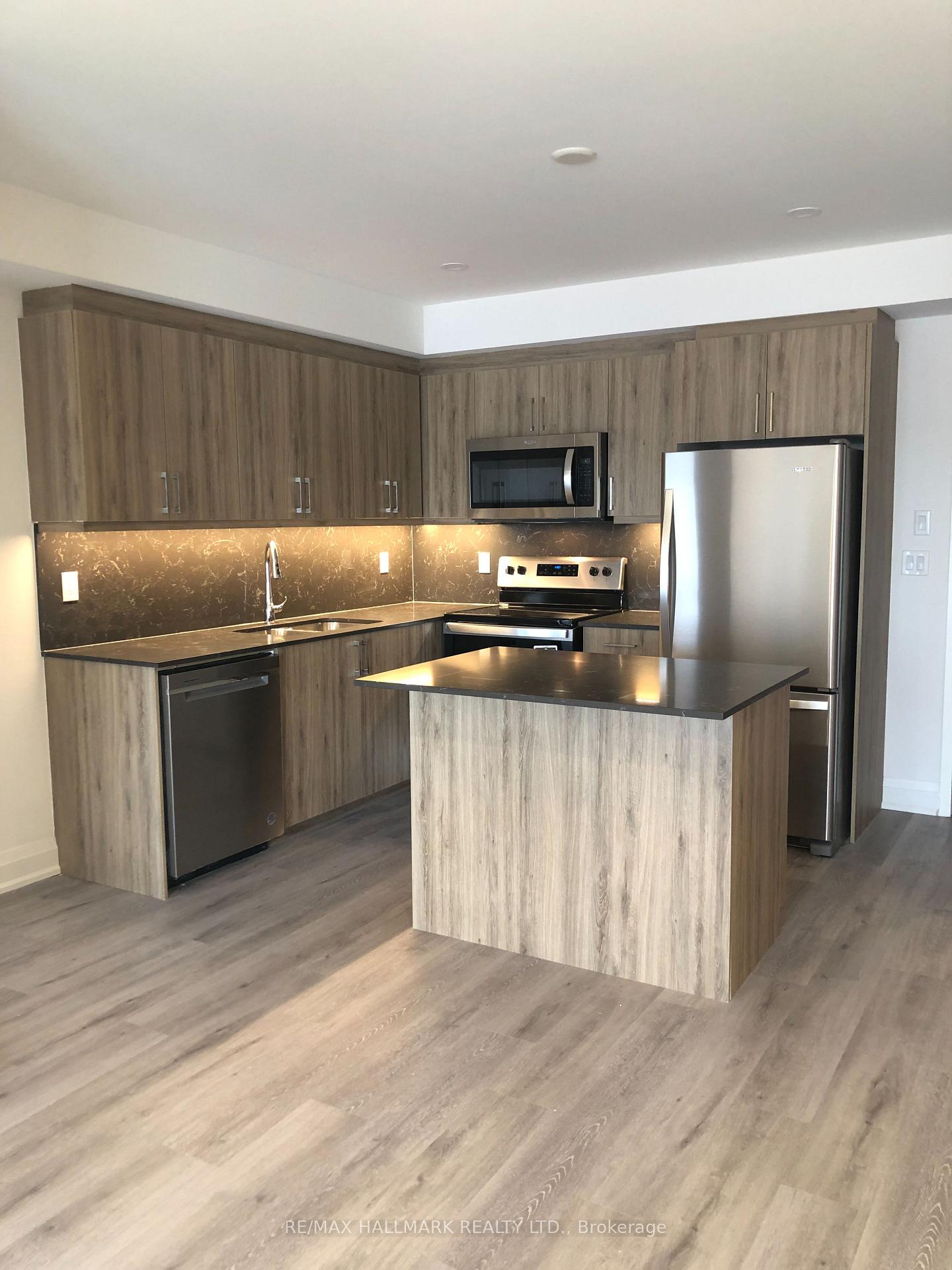 58-lakeside-terrace-barrie-ontario-s13109756