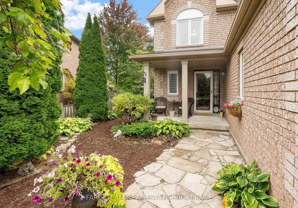 92-brighton-road-barrie-ontario-s13109904