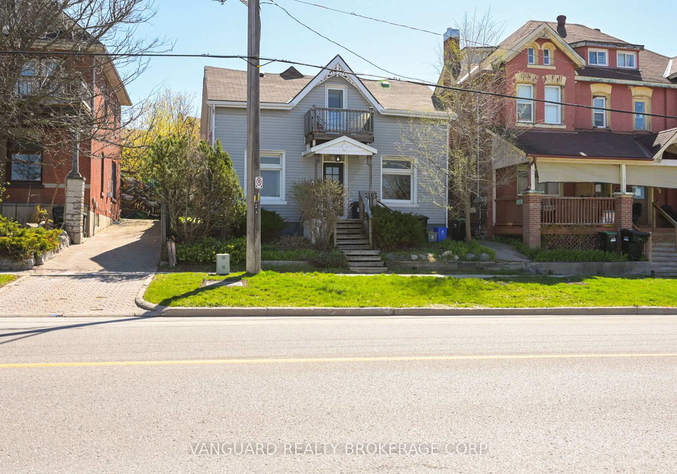 103-mulcaster-street-barrie-ontario-s13110124