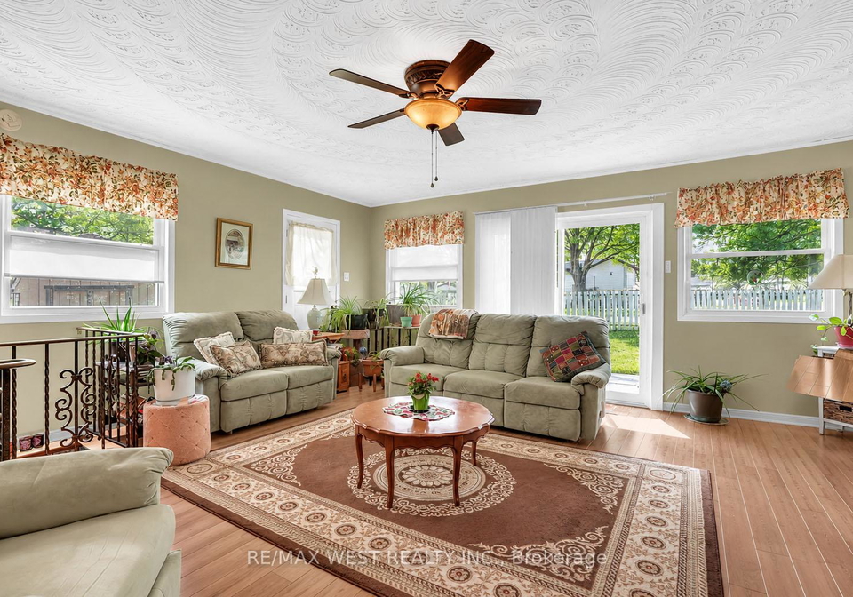 191-anne-street-s-barrie-ontario-s13113464