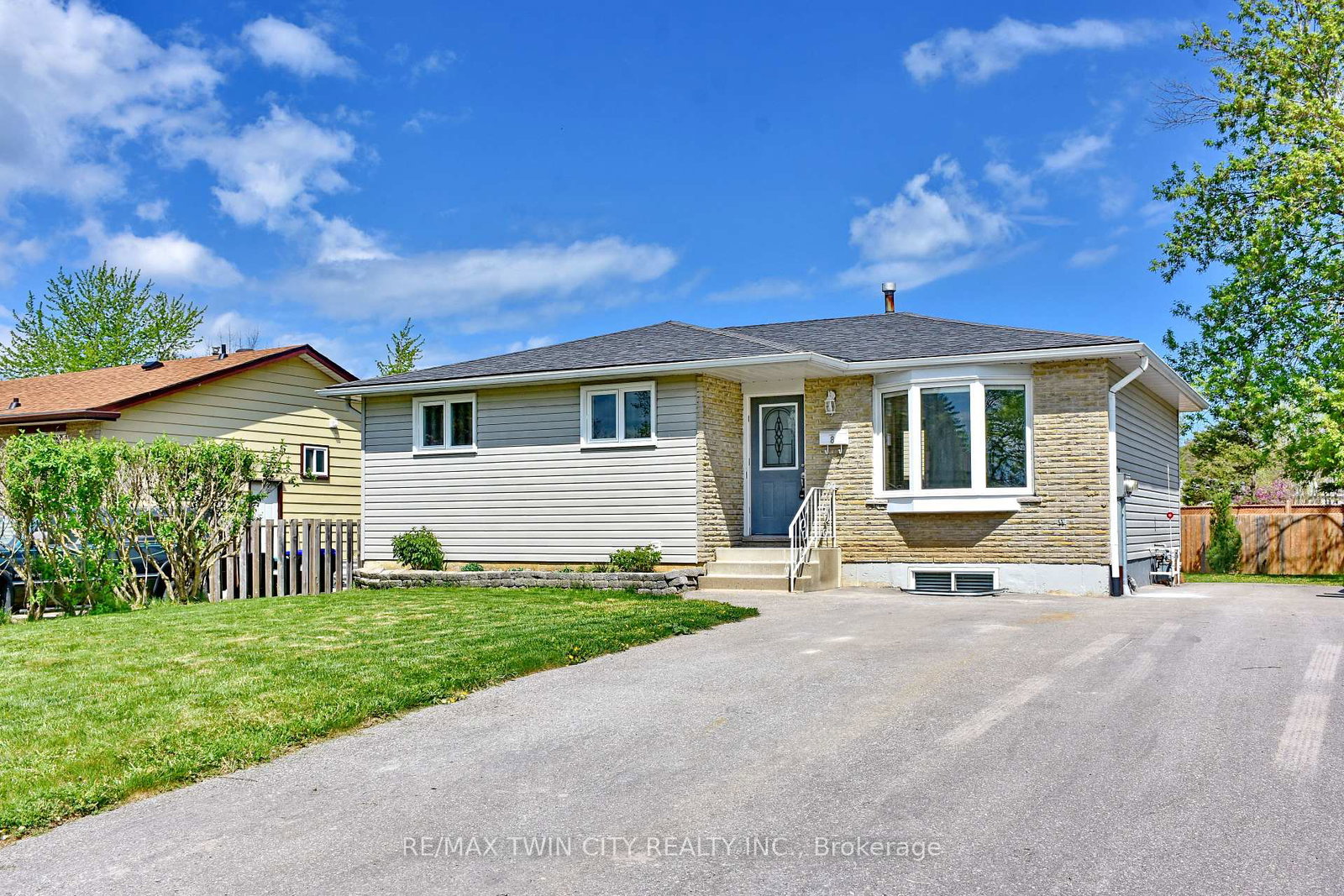8-rhonda-road-collingwood-ontario-s13115858