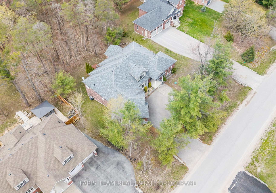 4-diamond-valley-drive-oro-medonte-ontario-s13120712