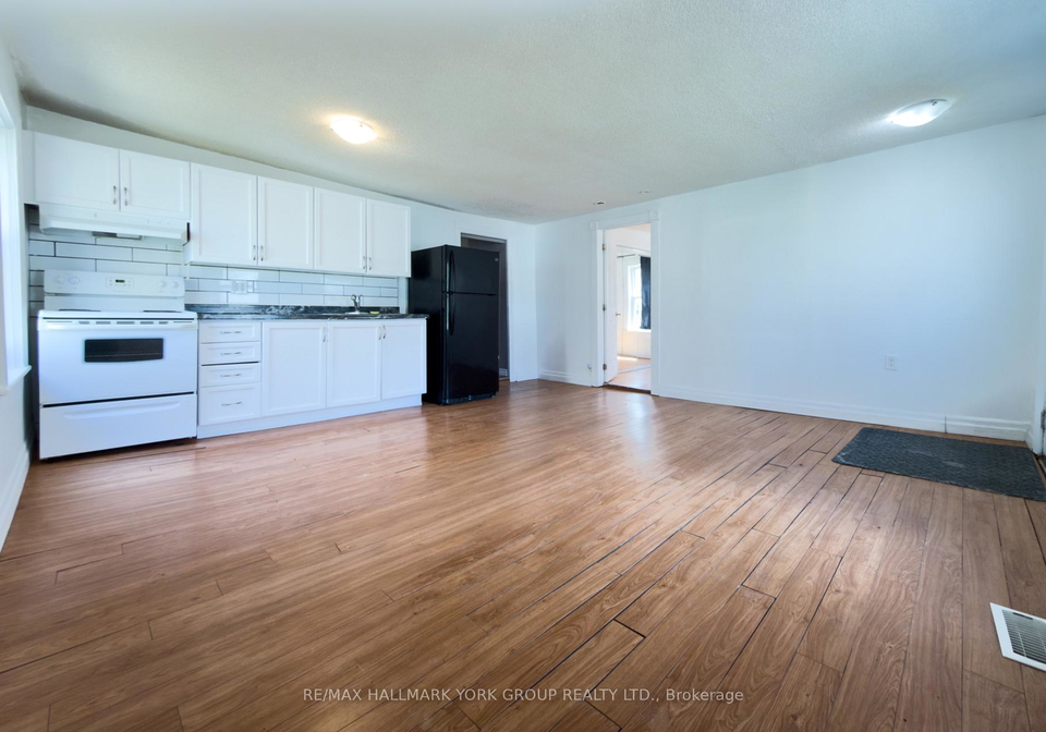 165-anne-street-s-barrie-ontario-s13120912