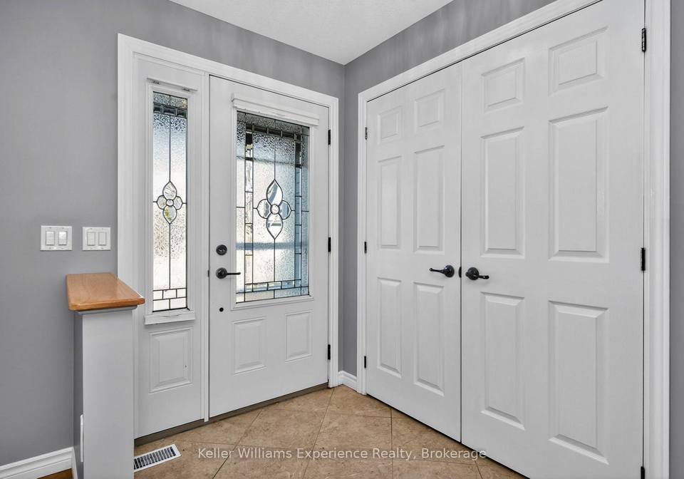 1-gidley-court-penetanguishene-ontario-s13121418
