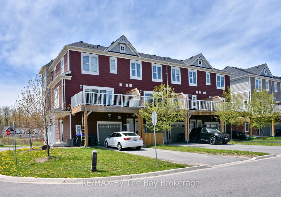 56-village-gate-drive-wasaga-beach-ontario-s13121440
