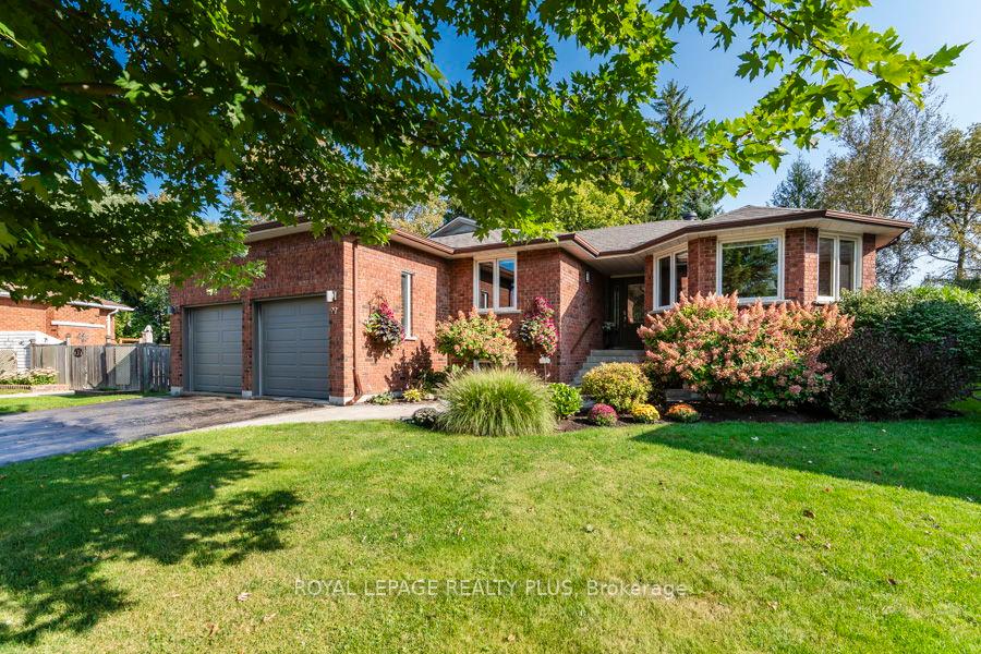 99-peel-street-penetanguishene-ontario-s13121996