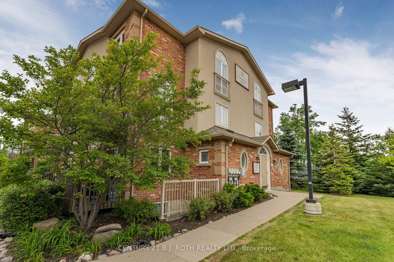13-cheltenham-road-barrie-ontario-s13124326