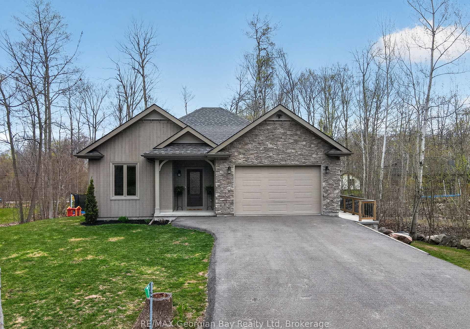 73-polish-avenue-penetanguishene-ontario-s13126510