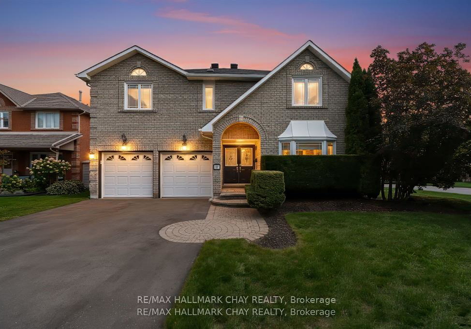 82-bishop-drive-barrie-ontario-s13126668