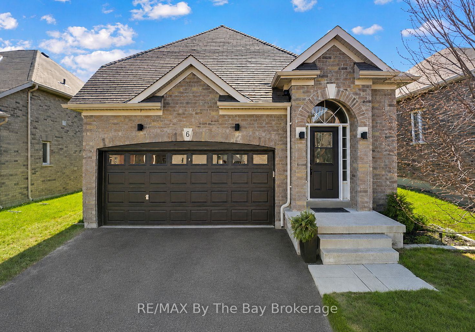 6-academy-avenue-wasaga-beach-ontario-s13127424