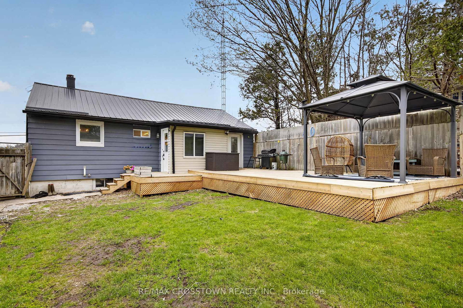 23-line-14-s-oro-medonte-ontario-s13127588