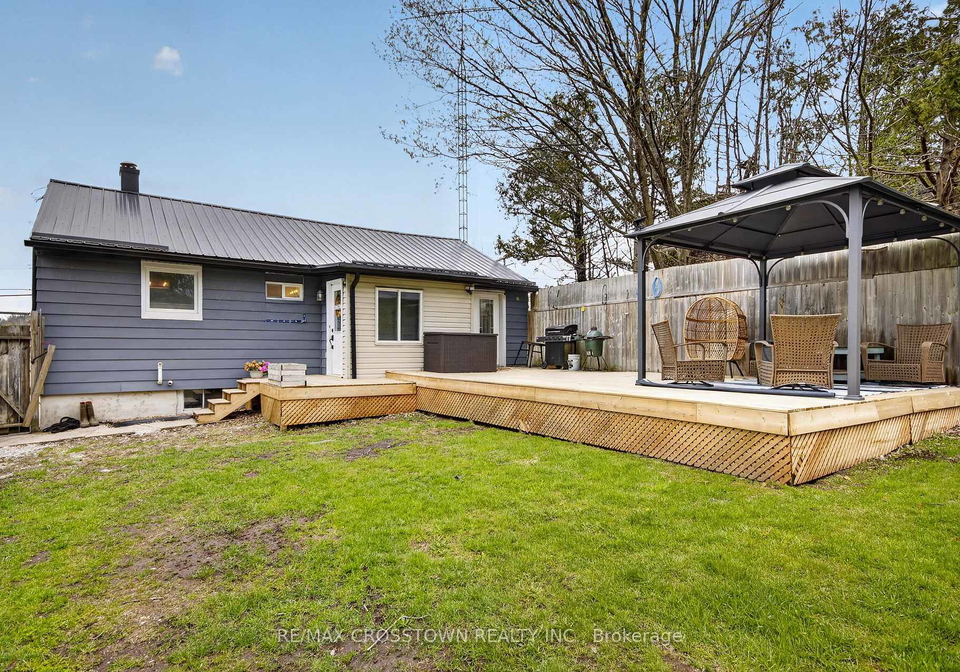 23-line-14-s-oro-medonte-ontario-s13127588