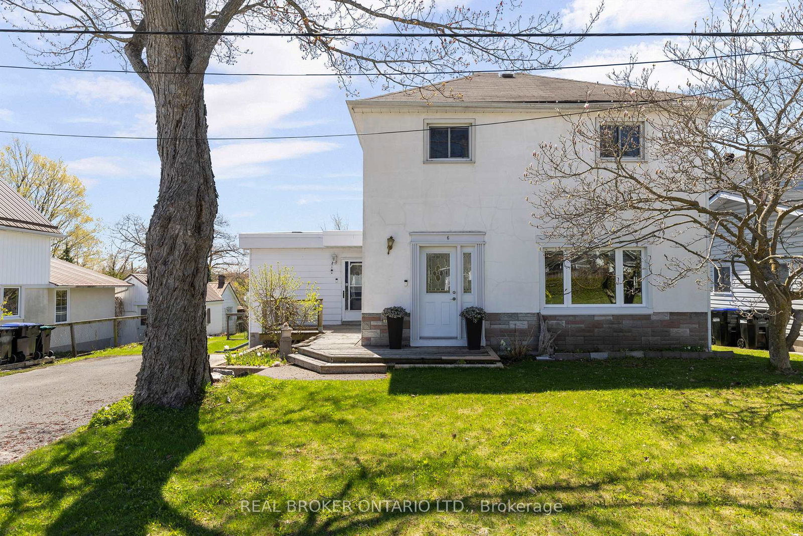 6-lucy-street-penetanguishene-ontario-s13127682