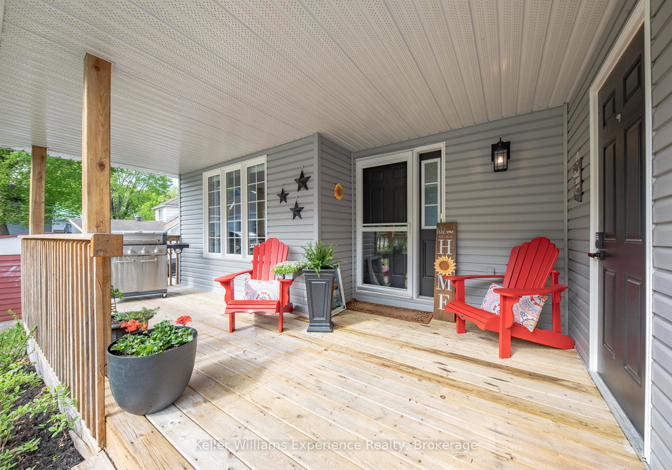 10-clarence-avenue-penetanguishene-ontario-s13128282
