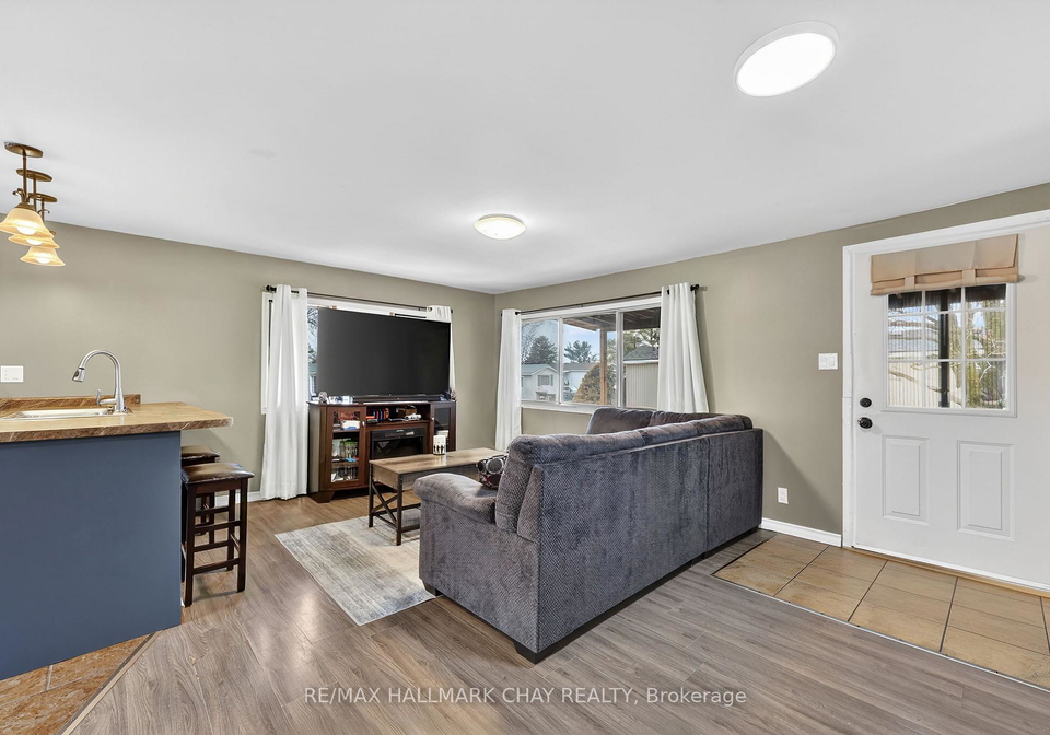4125-elaine-street-severn-ontario-s13128468