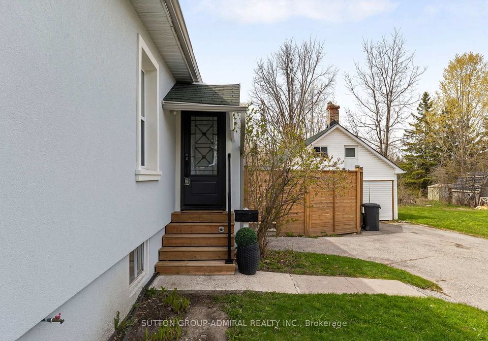 8-south-street-w-orillia-ontario-s13130062