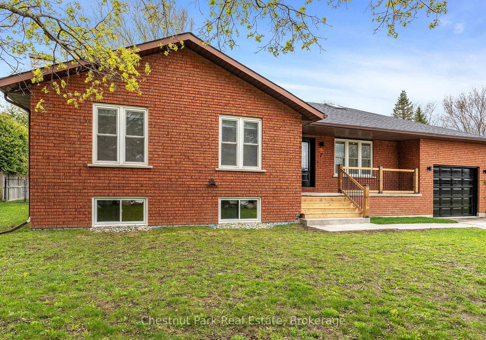 7-mckean-boulevard-clearview-ontario-s13130348