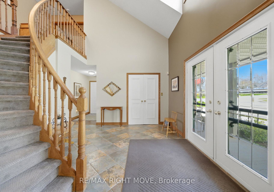 177-brant-street-w-orillia-ontario-s13132156