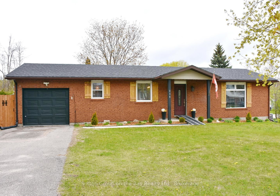 238-mccrea-drive-clearview-ontario-s13132194