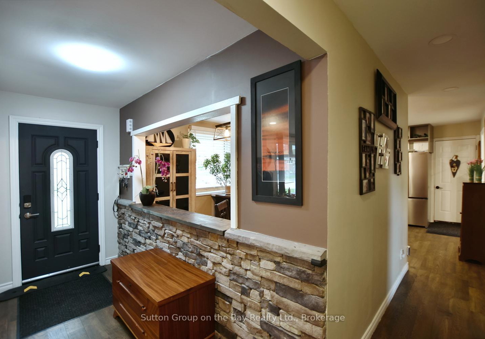 238-mccrea-drive-clearview-ontario-s13132194