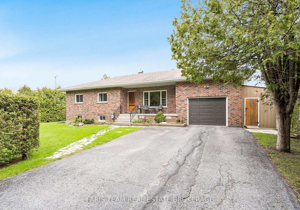 506-line-11-s-oro-medonte-ontario-s13132384