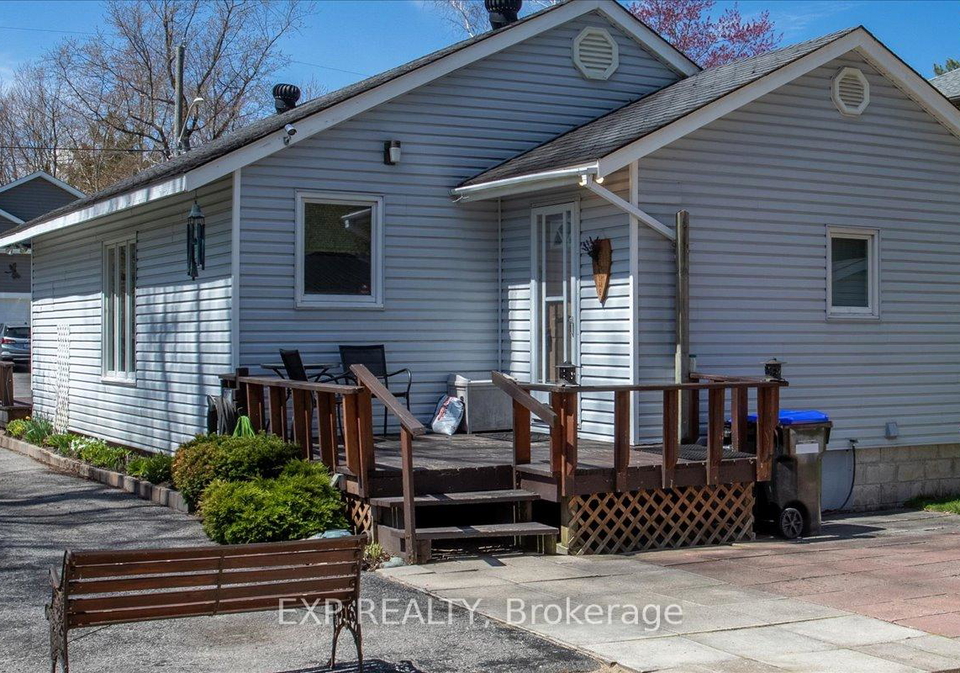 69-33rd-street-n-wasaga-beach-ontario-s13132828