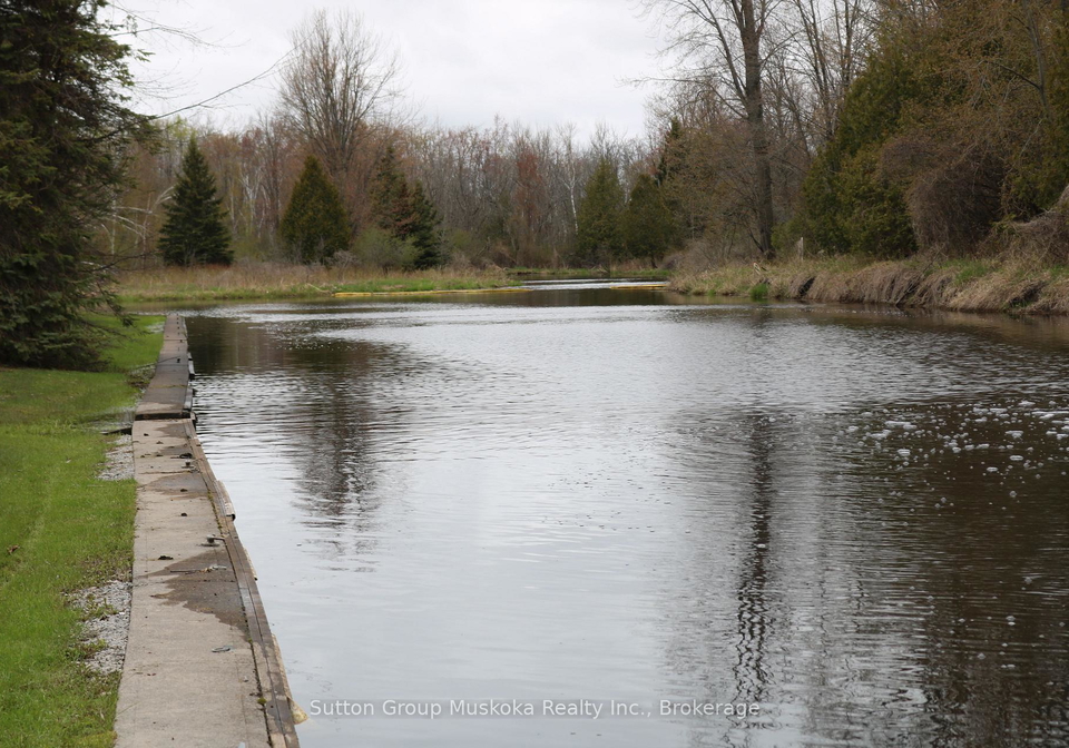 81-laguna-parkway-ramara-ontario-s13133732