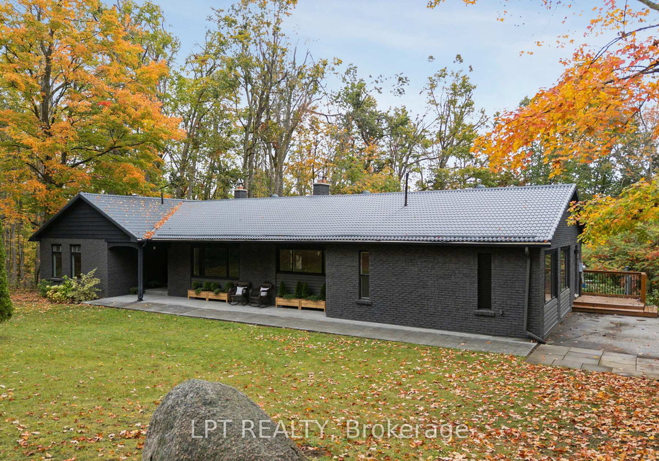 1083-line-15-n-oro-medonte-ontario-s13133980