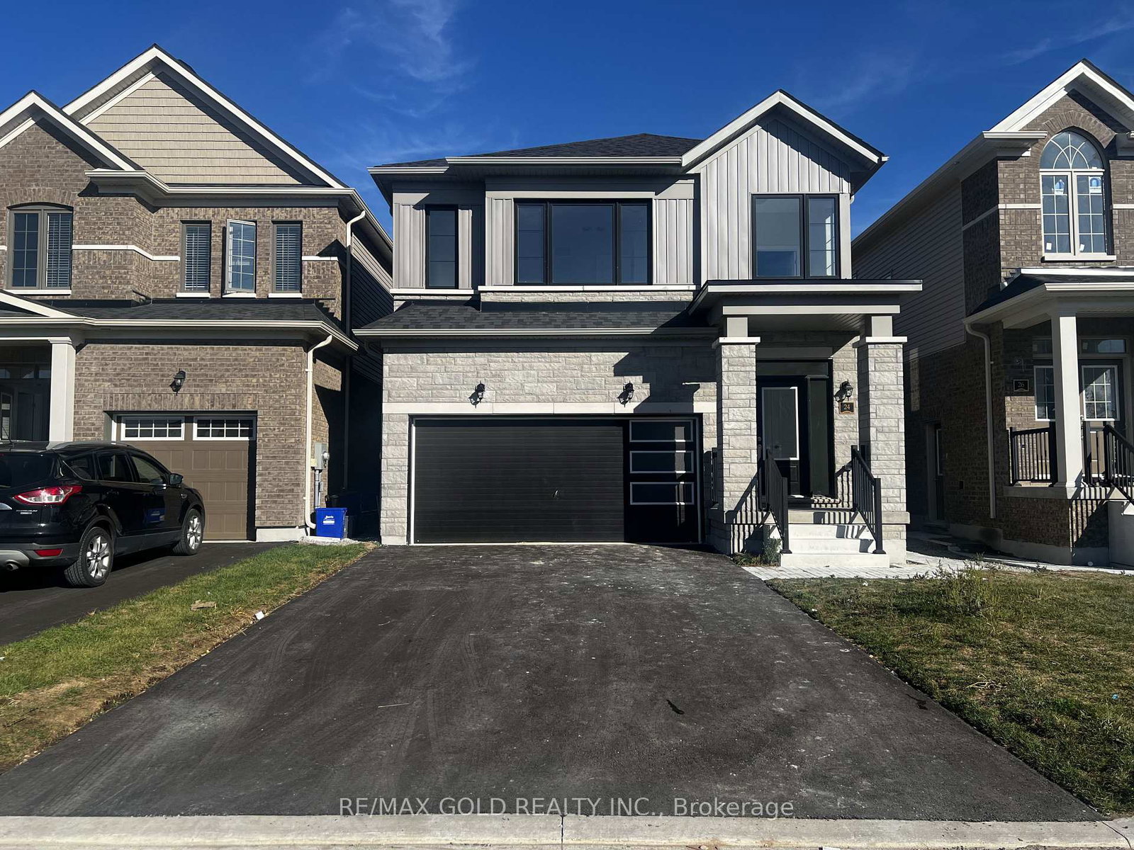 24-hylton-drive-barrie-ontario-s13134116